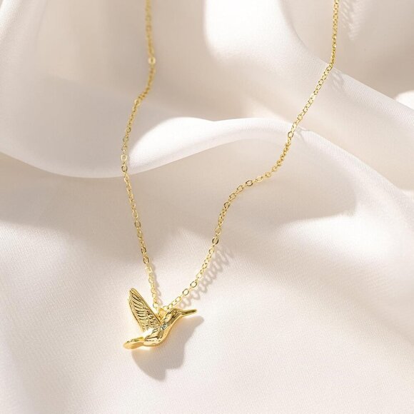 🆕 Women Gold Sun Moon Shell Summer Necklace Trendy Dainty Charm Simple Jewelry - Picture 8 of 8